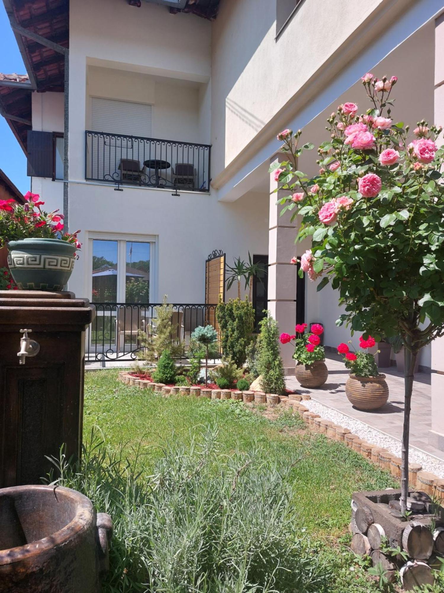 Apartmani Radulovic Vrnjačka Banja Zimmer foto