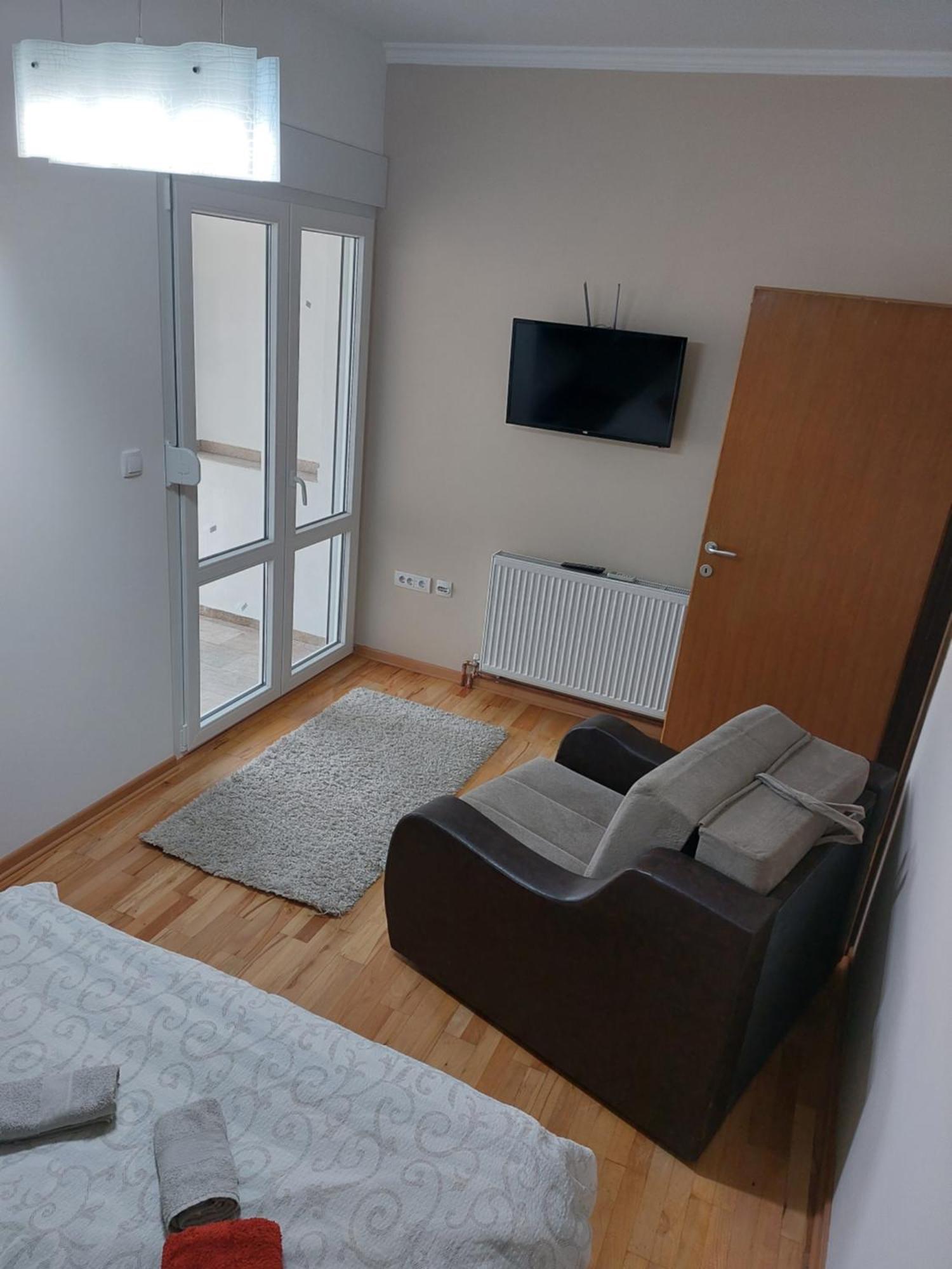 Apartmani Radulovic Vrnjačka Banja Zimmer foto